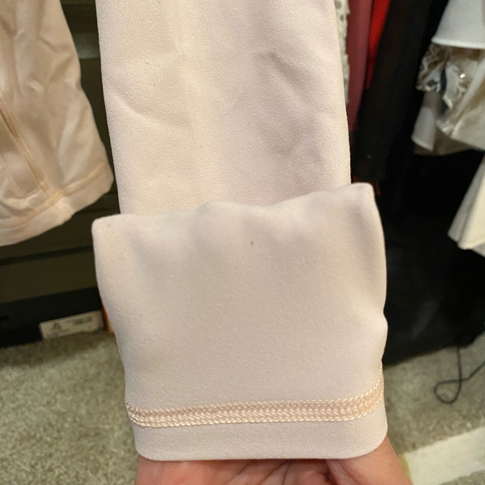 Lululemon Jacket - Picture 9 of 12